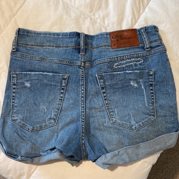 One Teaspoon Super Freaks - Picture 2 of 3